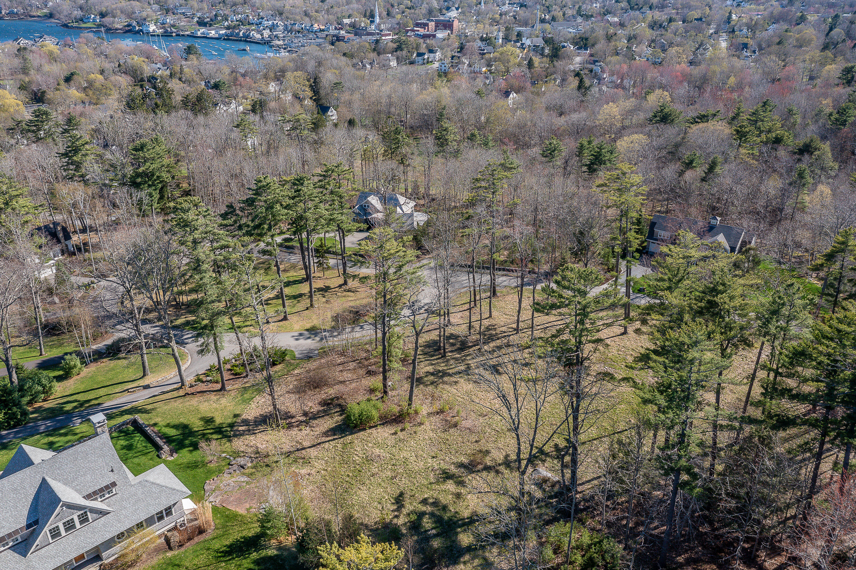 11 Mountain Arrow Circle Camden ME 04843