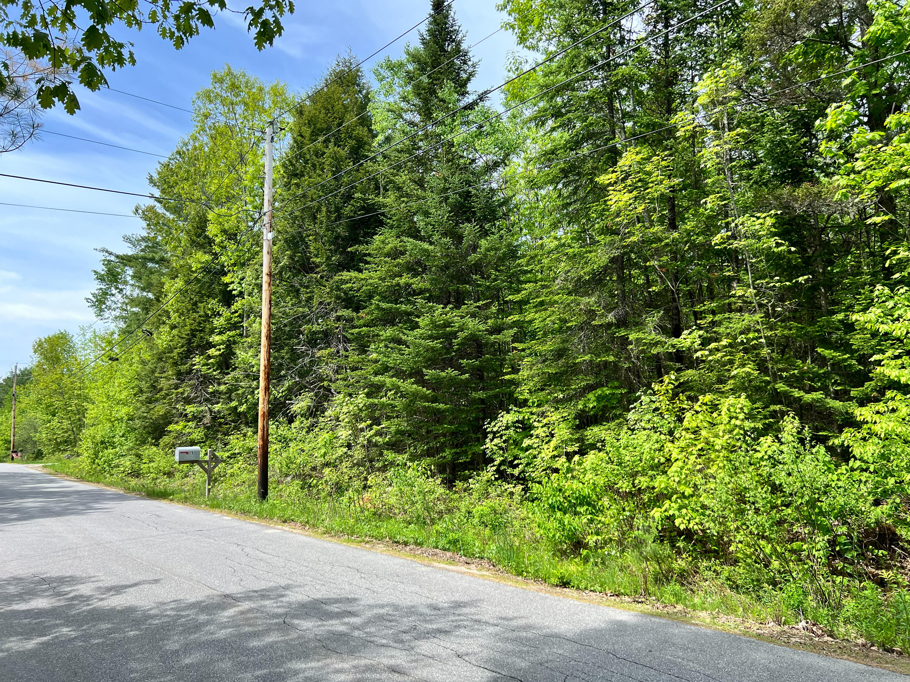 235 Weeks Road Richmond ME 04357