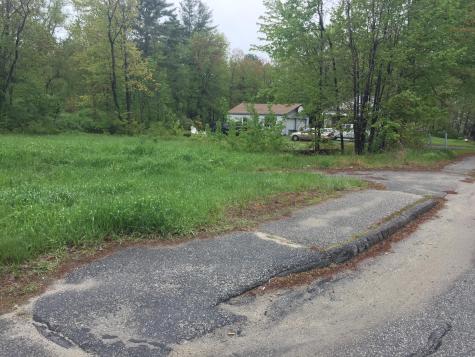 181 Manley Road Auburn ME 04210