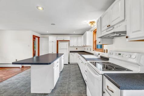 8 Beech Hill Road Northport ME 04849