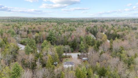 48 Highland Ridge Hollis ME 04042