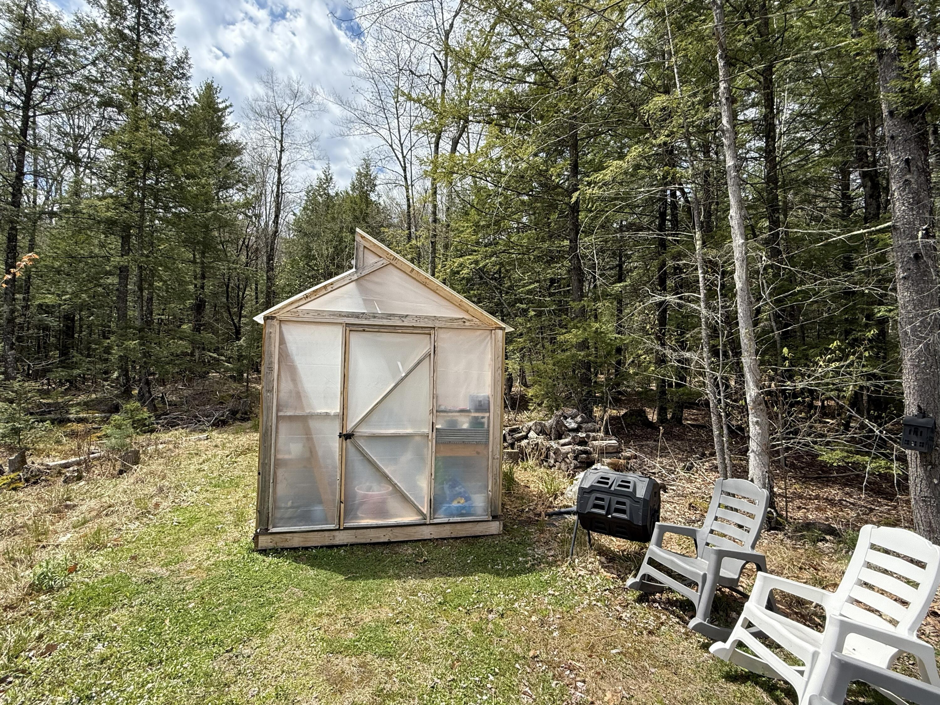 48 Highland Ridge Hollis ME 04042