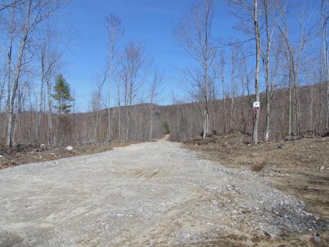 25-10 Klondike Hill Lane West Paris ME 04289