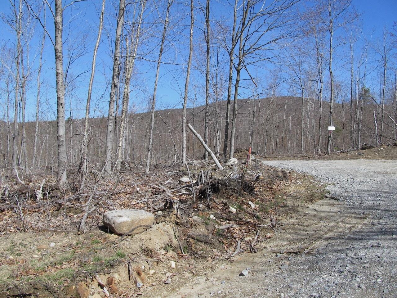 25-10 Klondike Hill Lane West Paris ME 04289