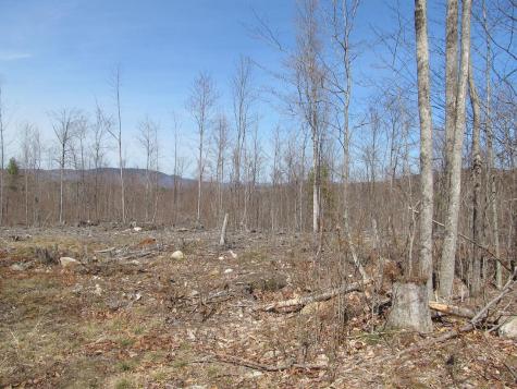 25-10 Klondike Hill Lane West Paris ME 04289