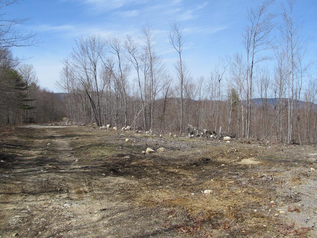 25-10 Klondike Hill Lane West Paris ME 04289