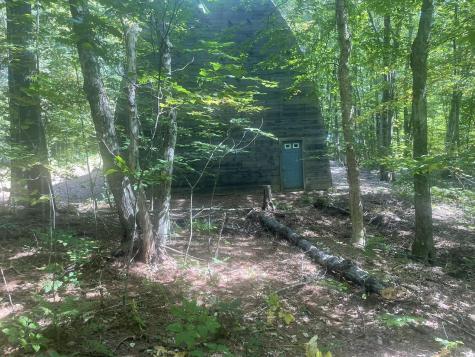 34 Gerber Lane Monmouth ME 04259
