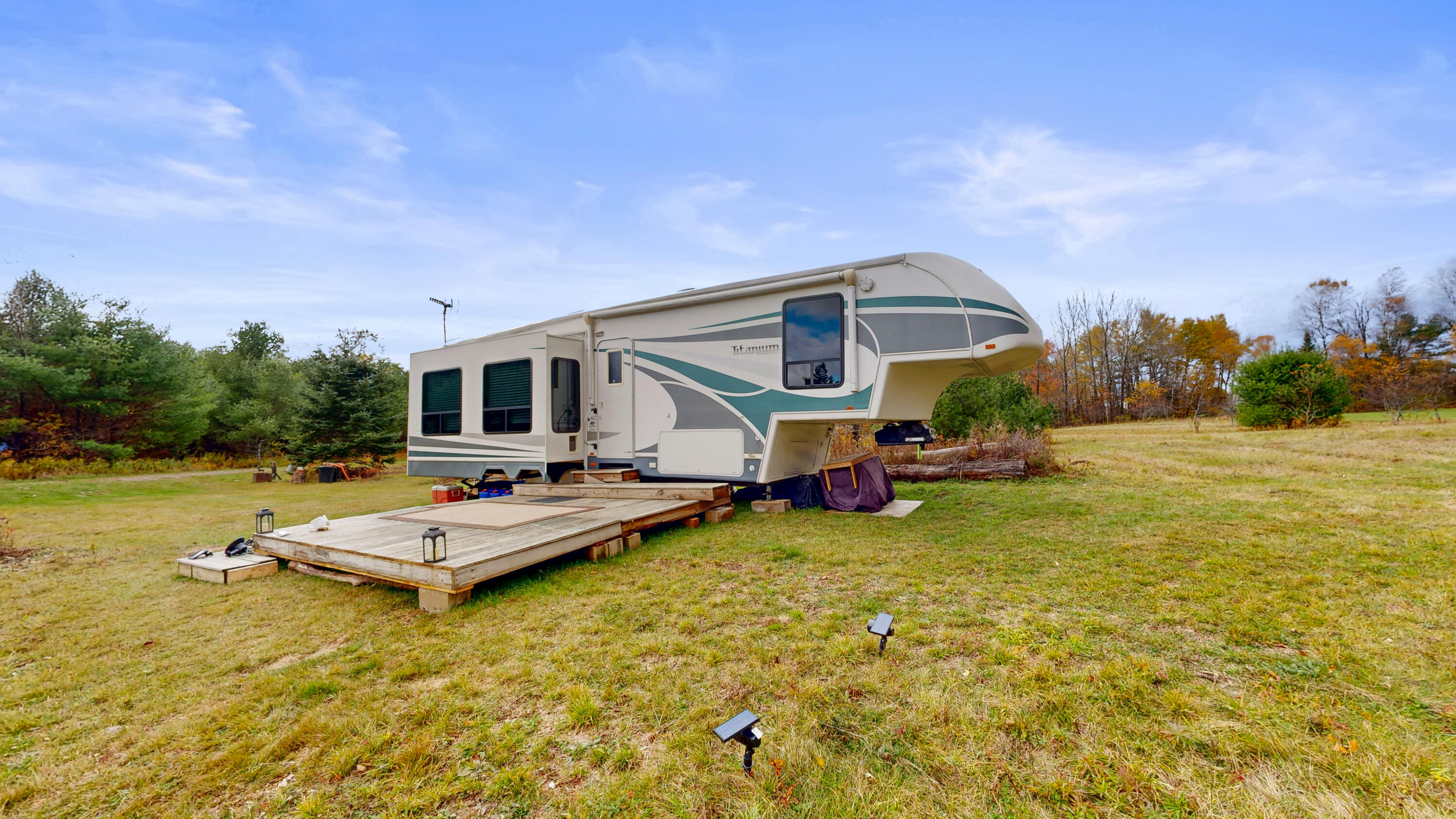 47 Gray Road Harmony ME 04942