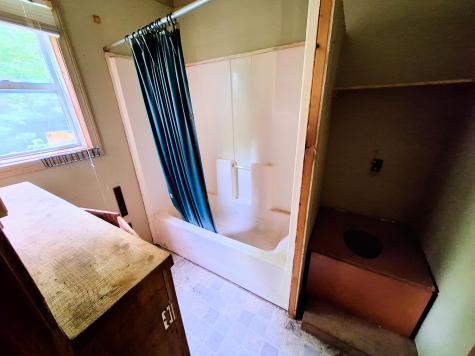 137 Butterfield Road New Sharon ME 04955