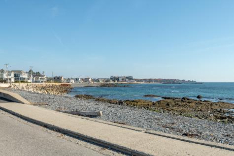 221 Beach Avenue Kennebunk ME 04043