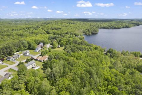 18 Waters Edge Drive Lewiston ME 04240