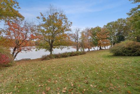 642 Federal Road Livermore ME 04253