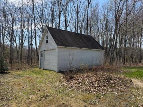 558 Nash Road Pittston ME 04345
