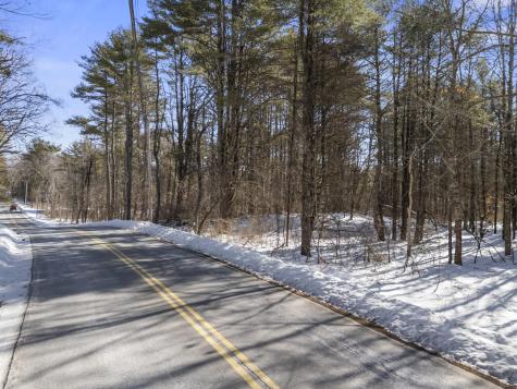 1594 Tatnic Road Wells ME 04090