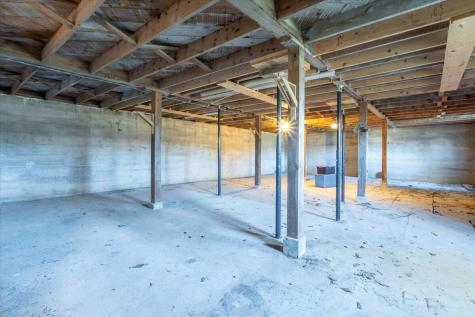 261 South Union Road Union ME 04862