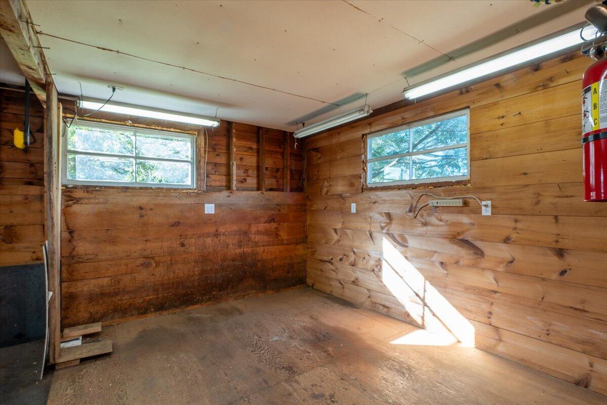 261 South Union Road Union ME 04862