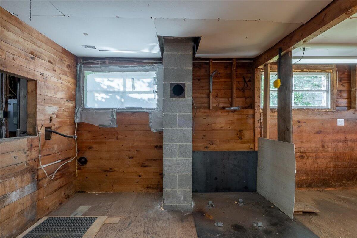 261 South Union Road Union ME 04862