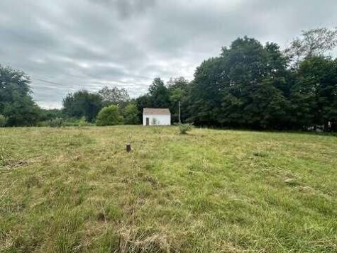 74 River Road Chelsea ME 04330