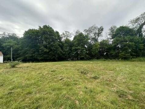 74 River Road Chelsea ME 04330