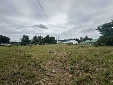 74 River Road Chelsea ME 04330