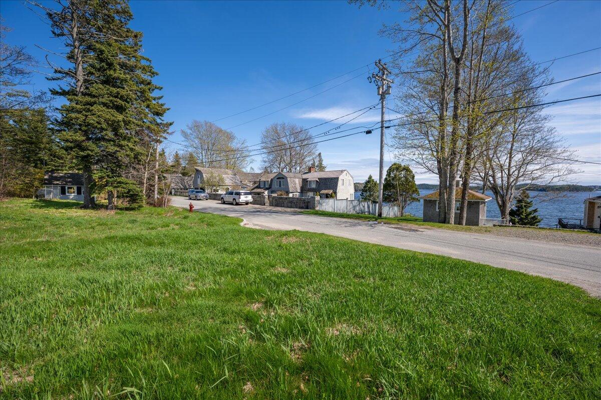 M17 L15 Perkins Street Castine ME 04421