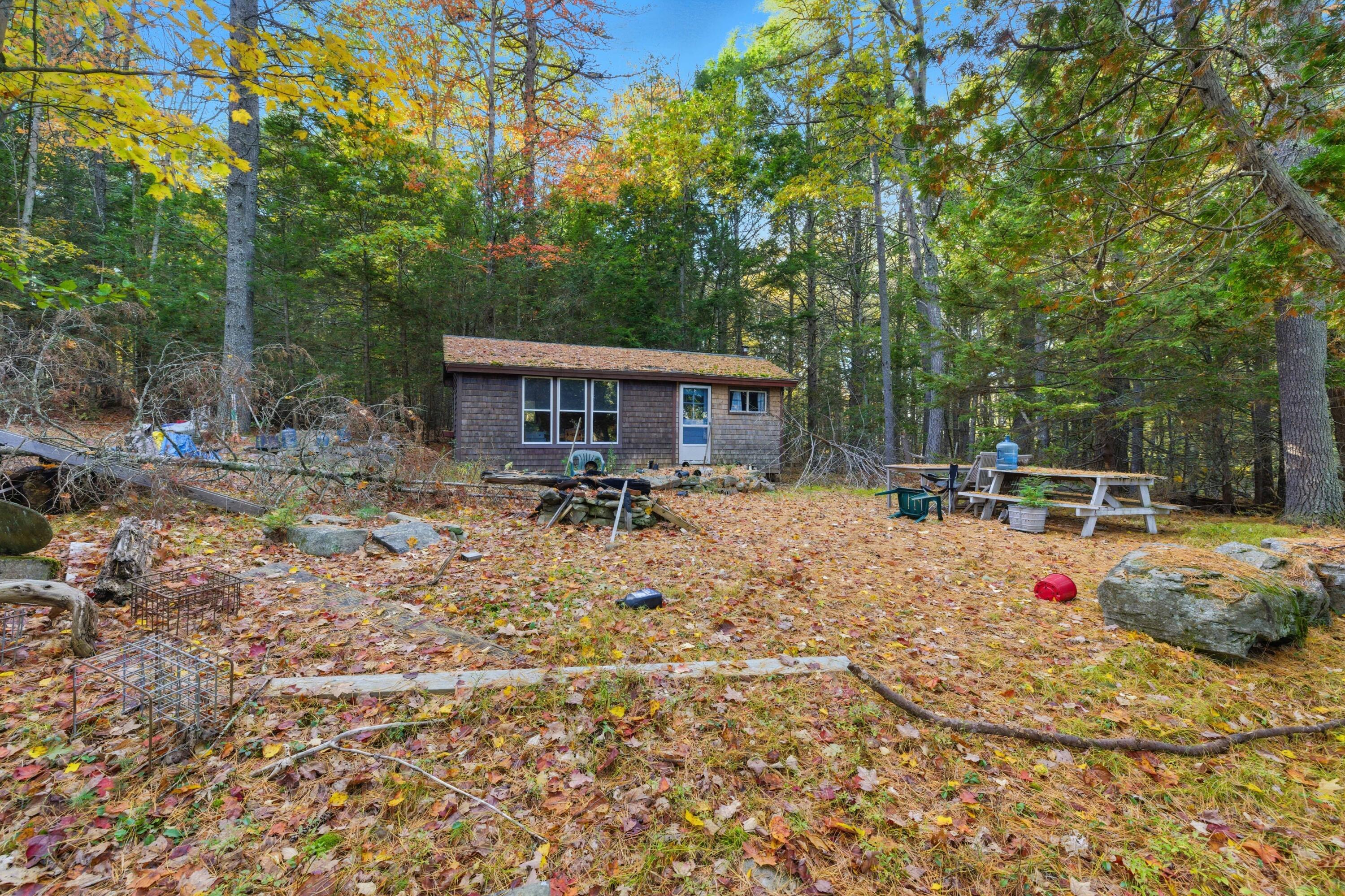 18 Peterson Lane Brunswick ME 04011