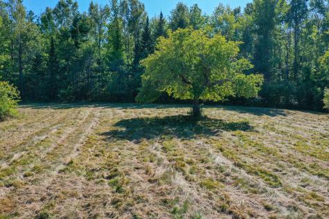 95 Bayside Road Northport ME 04849