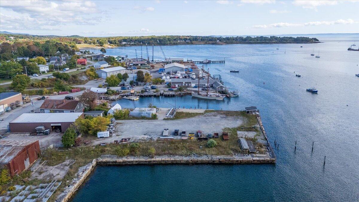 779 Main Street Rockland ME 04841