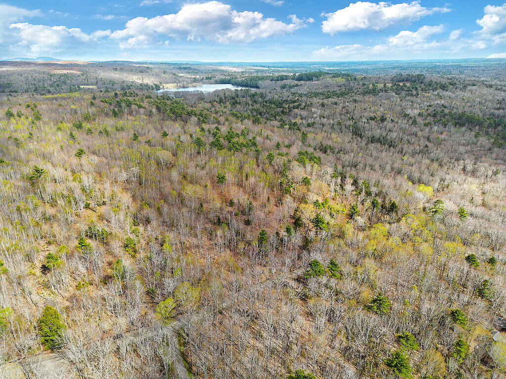 501 Noyes Road Waldoboro ME 04572