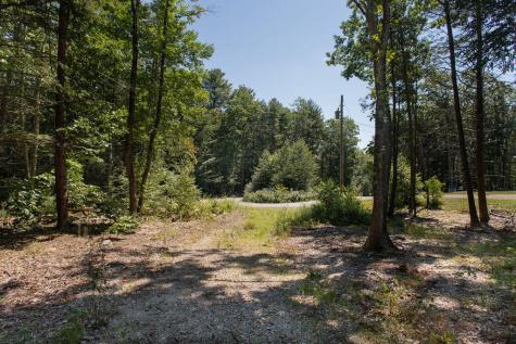 10 Lucas Farm Road York ME 03909