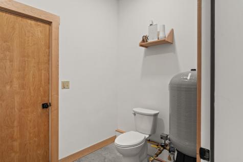 59 Bobcat Way Norway ME 04268