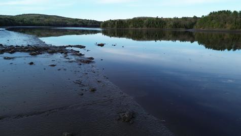 M46,L19,23 River Road Bucksport ME 04416