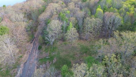 M46,L19,23 River Road Bucksport ME 04416