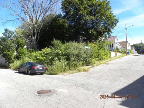 13 Island Avenue Sanford ME 04073