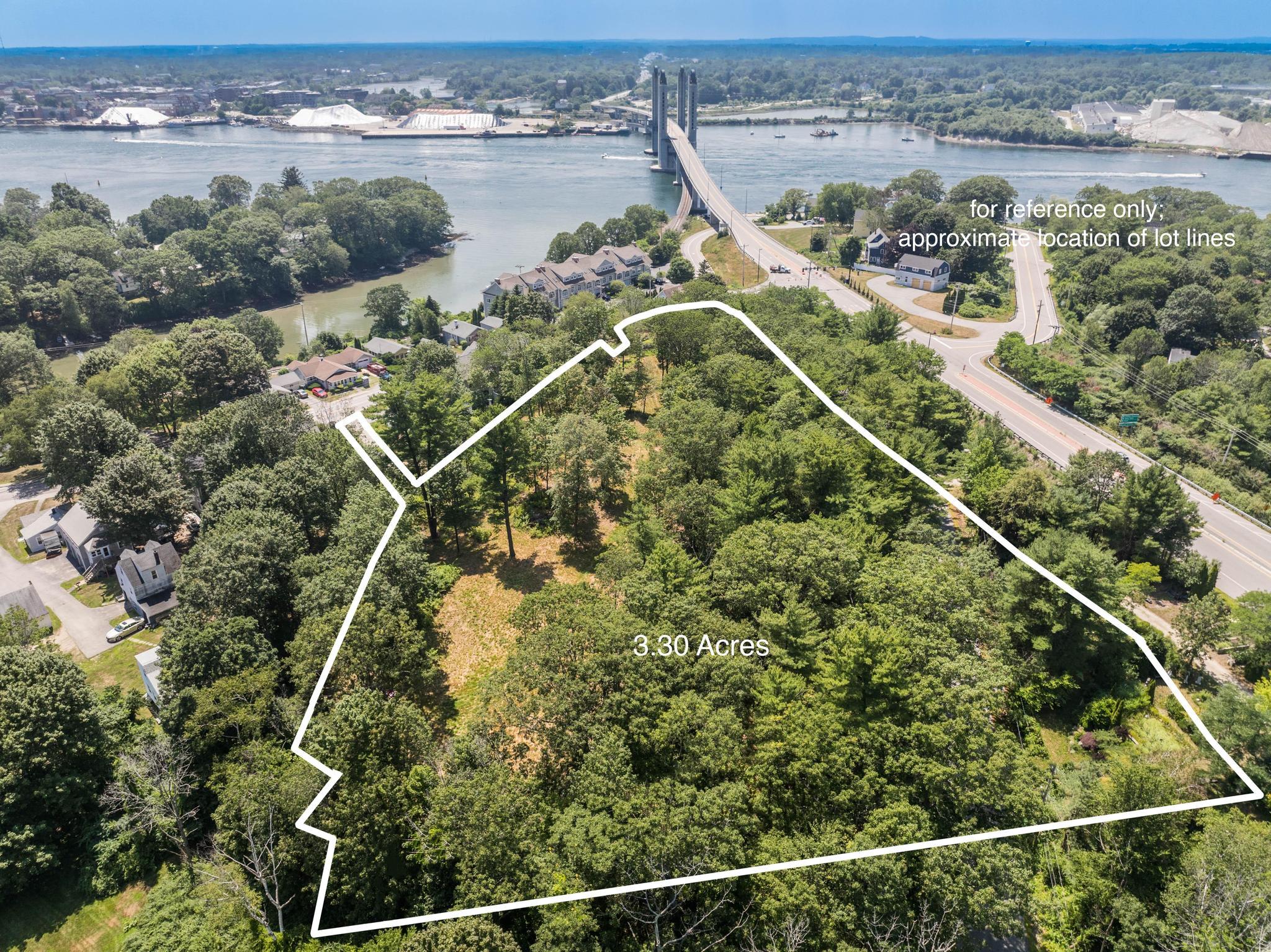 9 Cook Street Kittery ME 03904