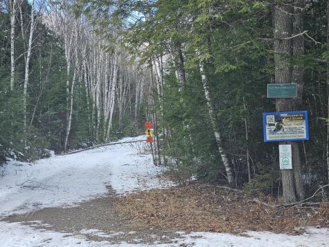 M26L11.2 Boulder Road Danforth ME 04424