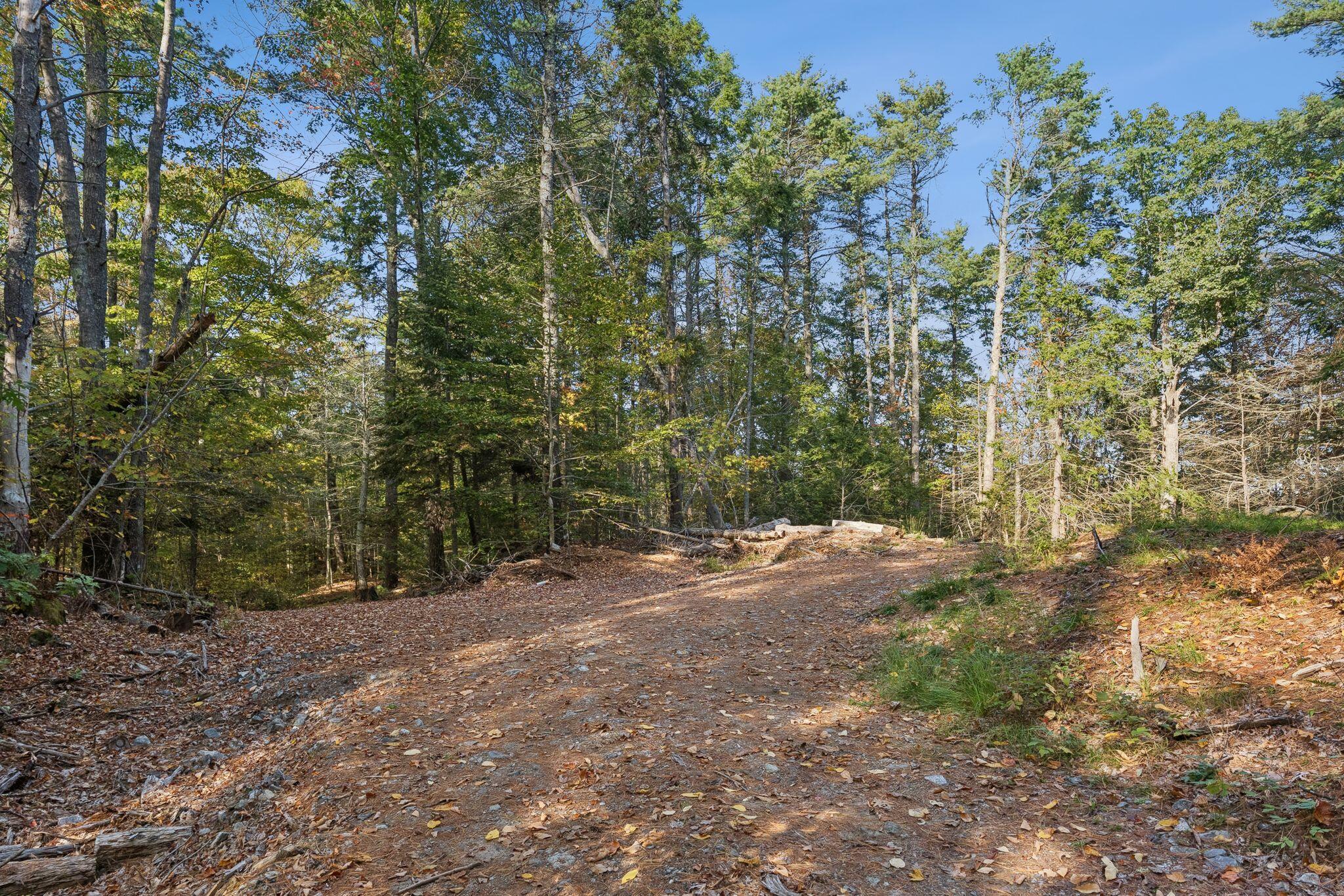 29 & 30 Nob Hill Avenue Brunswick ME 04011