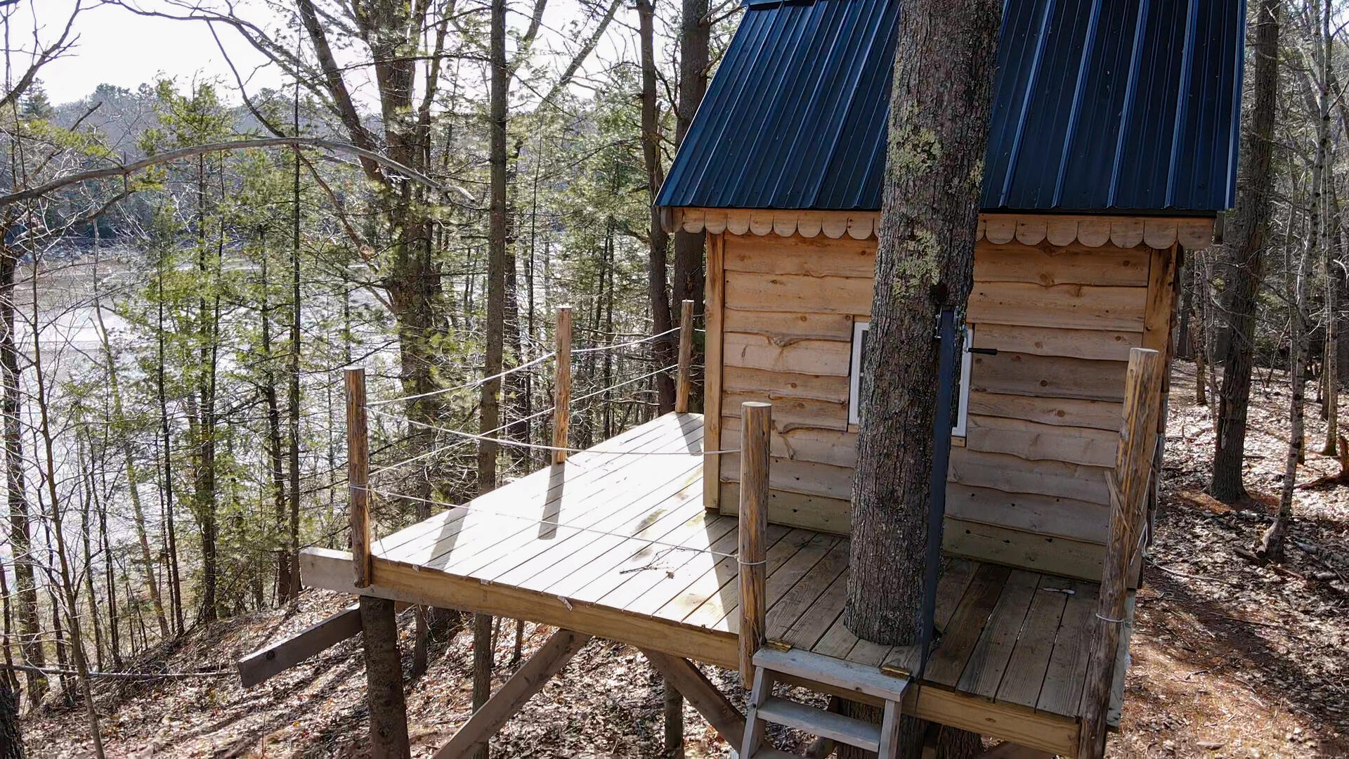 55 Lower Oak Point Road Winterport ME 04496
