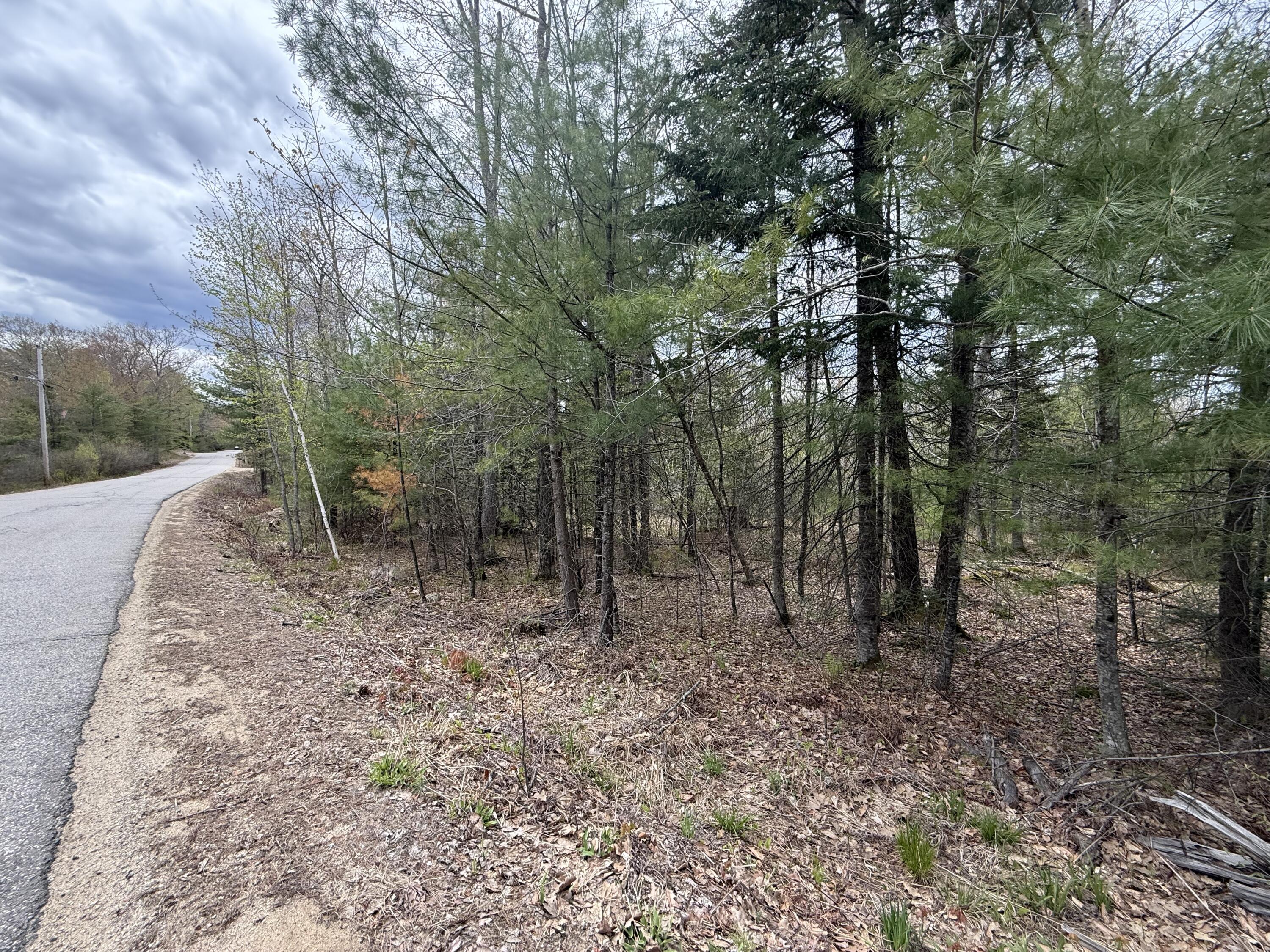 M R14 L 42 T M Wentworth Road Lebanon ME 04027