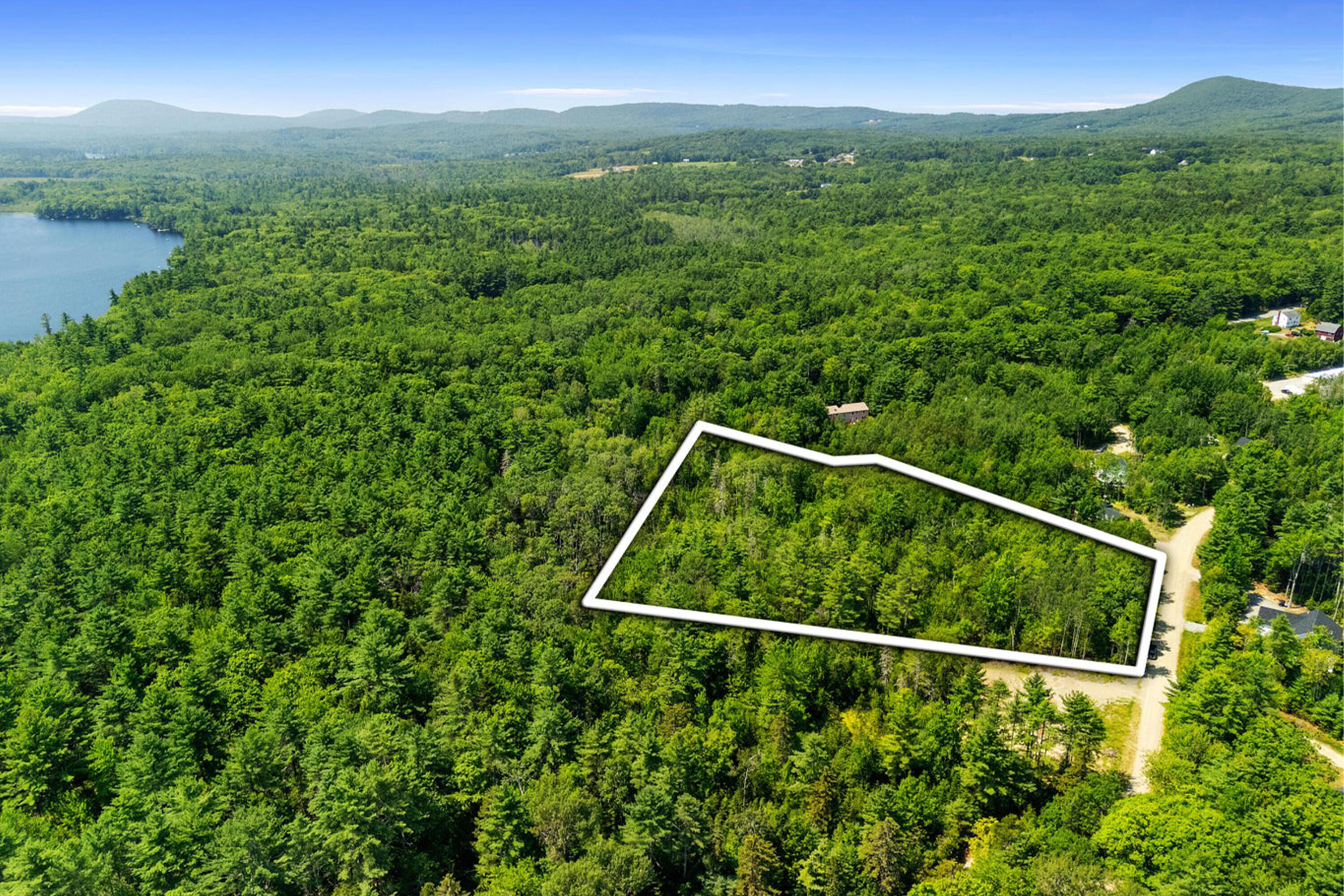 M31 L13j Samian Circle Lincolnville ME 04849