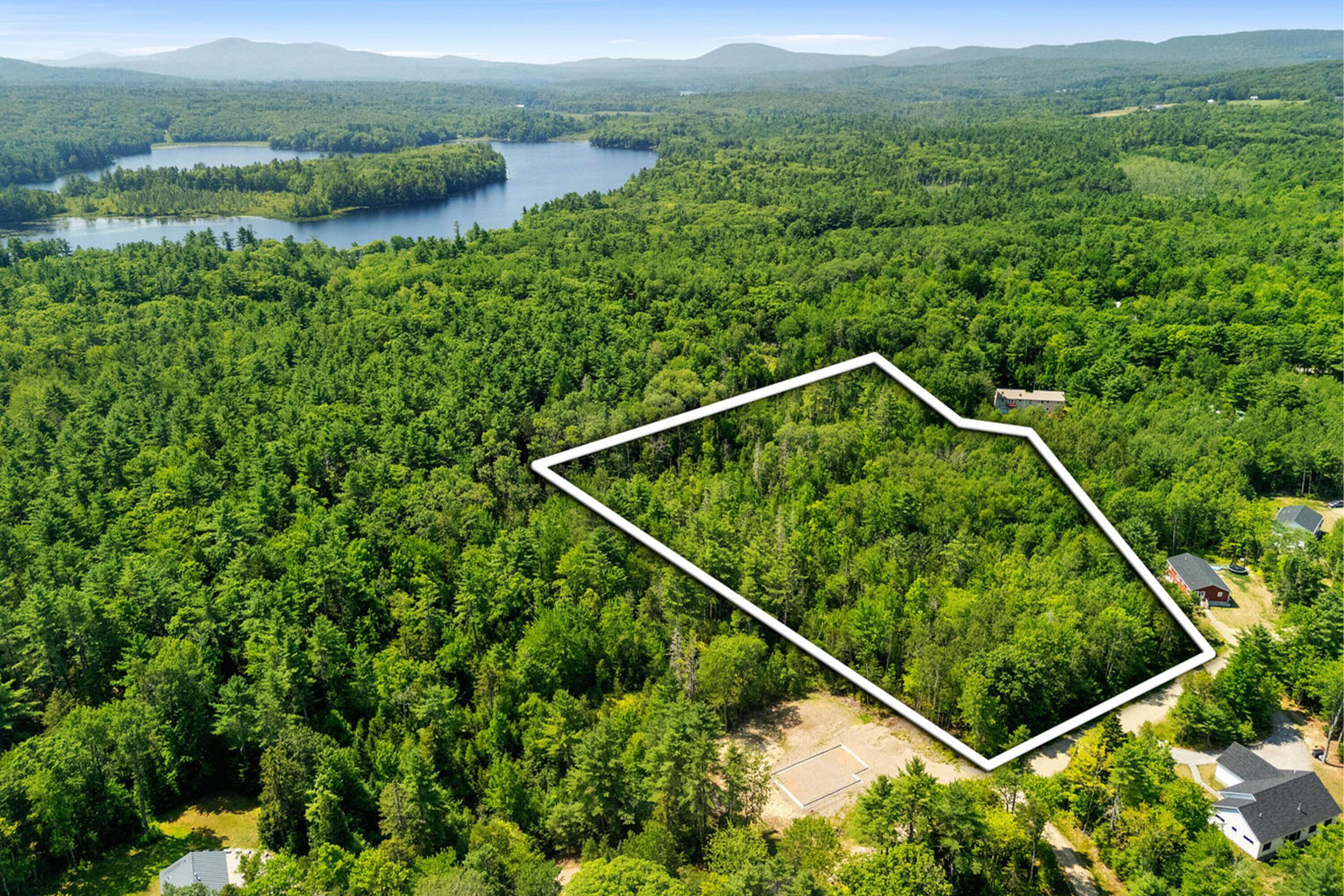 M31 L13j Samian Circle Lincolnville ME 04849