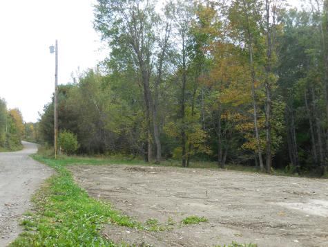 48 Hart Street Newport ME 04953