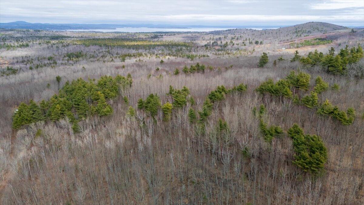 680 & 686 Beech Hill Road Northport ME 04849