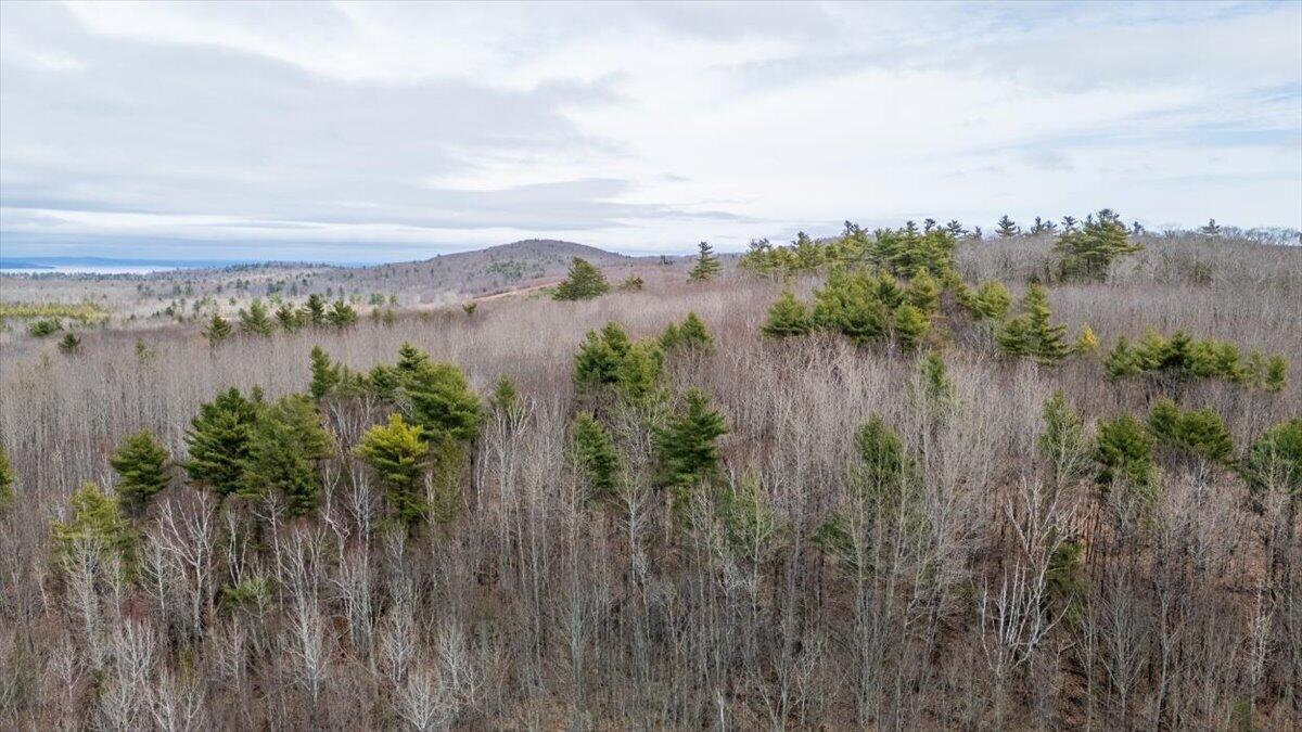 680 & 686 Beech Hill Road Northport ME 04849