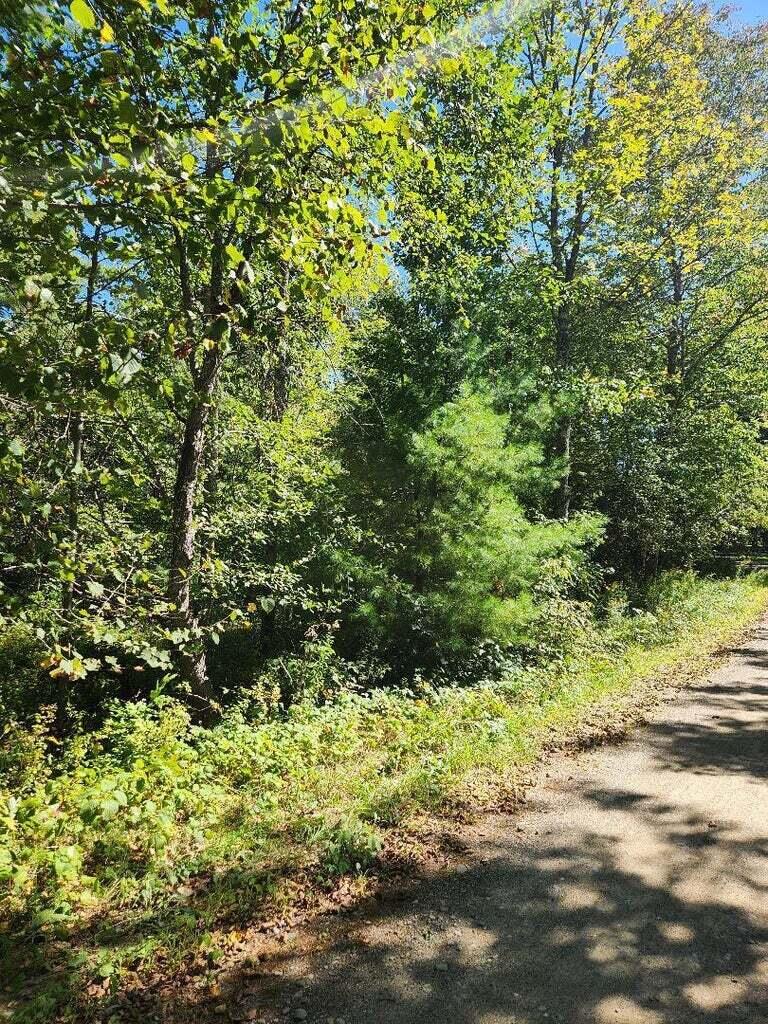28 Cemetery Road Montville ME 04941
