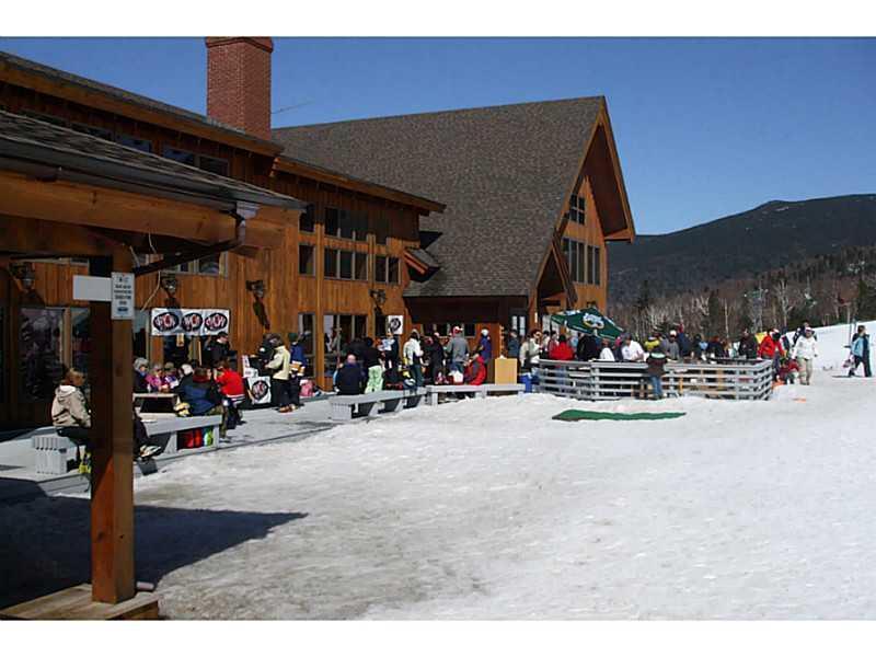 86 Magalloway Loop Sandy River Plt ME 04970