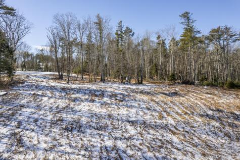 8 Bayview Drive Cumberland ME 04110