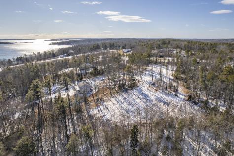 8 Bayview Drive Cumberland ME 04110