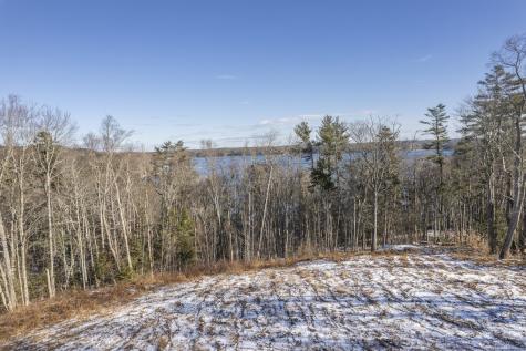 8 Bayview Drive Cumberland ME 04110