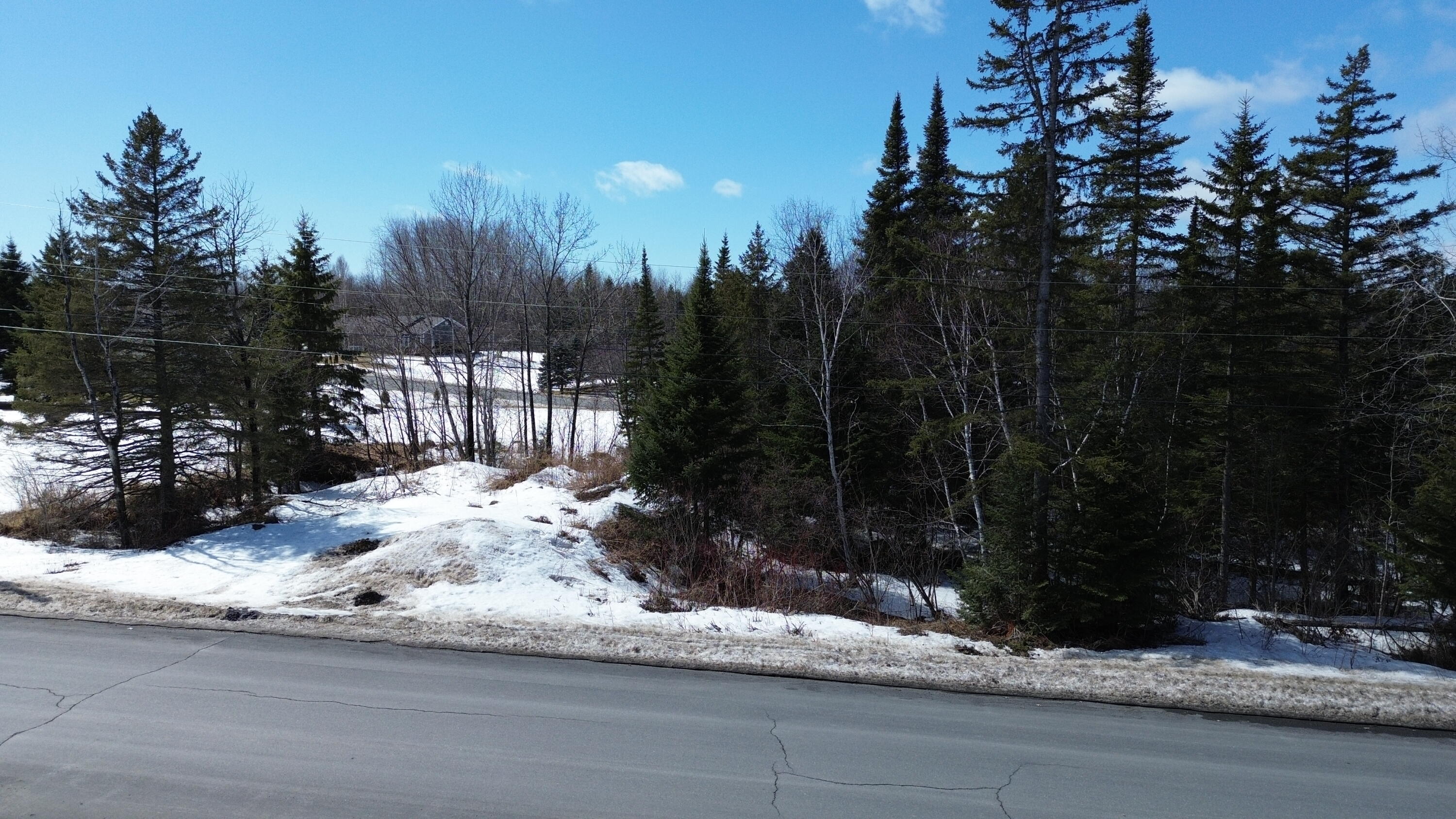 M9 L75d 21st Avenue Madawaska ME 04756
